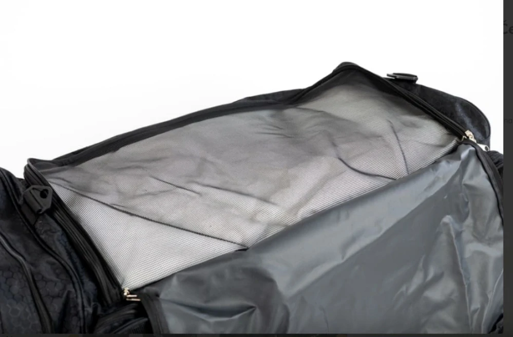 Hokejova taška Hockey Bear Wheel Bag Upgraded junior černá-bílá